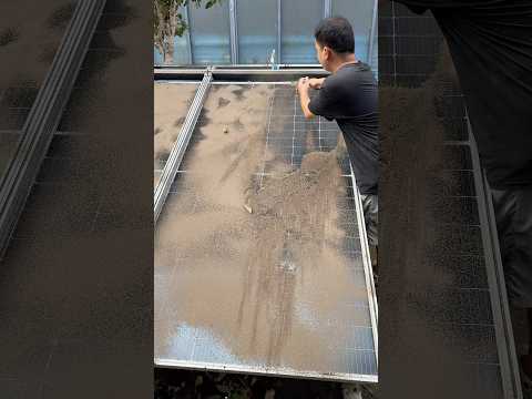 Manual Cleaning VS Automatic Cleaning #solarenergy