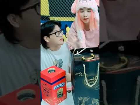 Anh Redhood say mê chị Mều quá rồi 😍