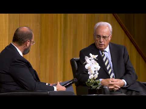 Shining the Light in a Dark Culture: A Conversation with John MacArthur