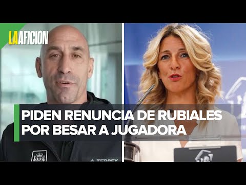 Funcionaria de España pide la renuncia de Rubiales por haber besado y agredido a una mujer