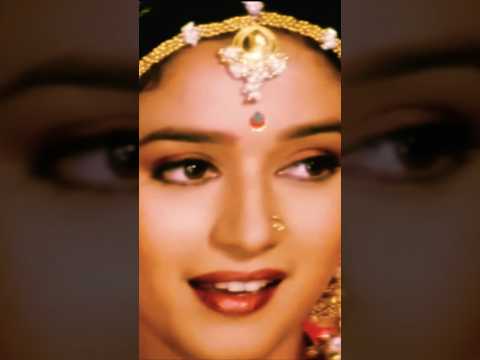 मुझे जहर पड़ेगा पीना | Ram Lakhan | Madhuri #ytshorts #ytshortfeed #youtubeshorts #bollywood