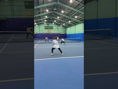 目が離せない！レベルが高すぎる女子ダブルス#shorts