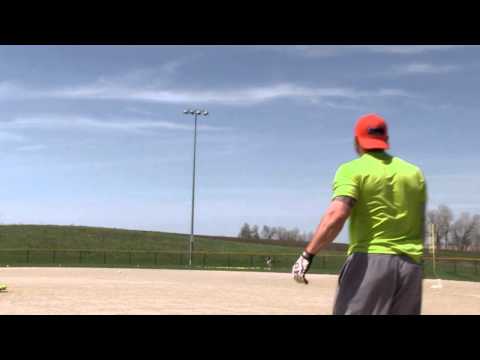 2014 Miken Psycho SuperMax USSSA Slow Pitch Bat Video