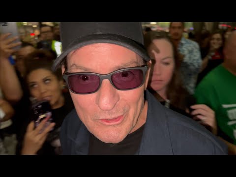 Charlie Sheen REACTS to Terence Crawford BEATING Canelo: “Unbelievable! He Shocked The World!”