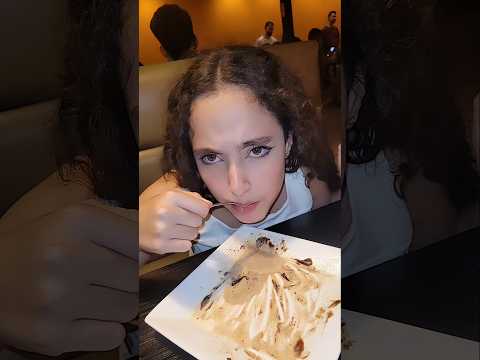 ELA QUER ATÉ A ÚLTIMA GOTA! #shorts #fy #fypシ゚viral #shortsviral #shortsvideo #sorvete