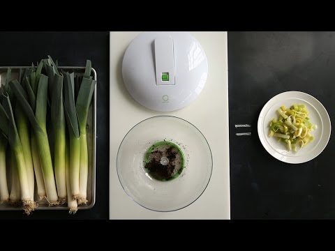 Cleaning Sandy Leeks- Kitchen Conundrums with Thomas Joseph