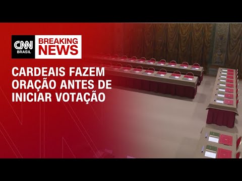 Cardeais fazem orações antes do conclave | LIVE CNN