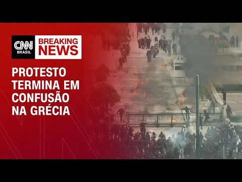 ​Protesto termina em confusão na Grécia | CNN NOVO DIA