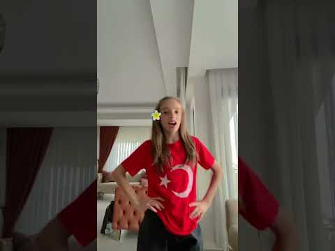 Herkesin 29 ekimi kutlu olsun ⭐️🇹🇷 #eğlence #funny #vlog #kesfeteyyiz #keşfetbeniöneçıkar #keşfet