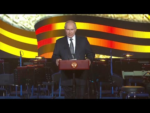 Putin realza los 80 años de la victoria de Stalingrado en medio de guerra con Ucrania