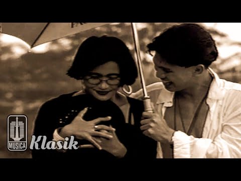 Atiek CB & Ronnie Sianturi - Kau dan Aku (Official Music Video)