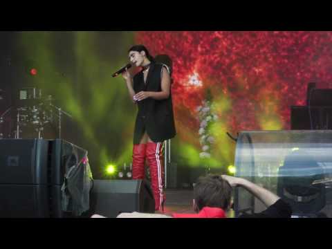 Sevdaliza - The Inside ( live Moscow)