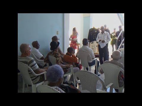 Dialogan sobre su desempeño fundadores de la Marina de Guerra en Cienfuegos