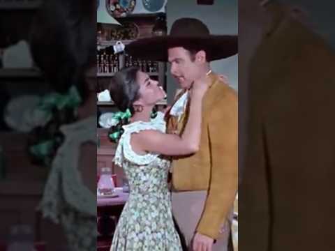 Queta jimenez la prieta linda y Antonio Aguilar #antonioaguilar #quetajimenez #cinemexicano #musica