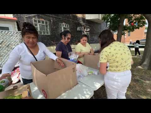 CHICAGO | Voluntarios buscan nueva sede para seguir donando toneladas de comida