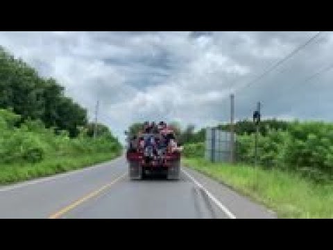 1000 migrant caravan faces roadblocks in Guatemala