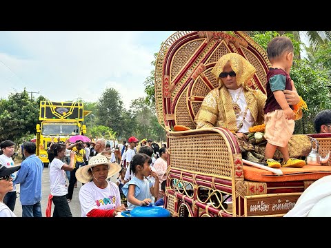 งานบวชบ้านหนองดุมอำเภอศีขรภูมิ