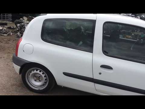 Renault Clio 2000 m dalys