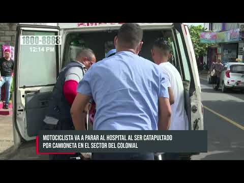 Camioneta se «tira el Alto» y choca a un motorizado en Managua - Nicaragua