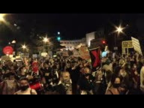 Jerusalem protesters call for Netanyahu to resign