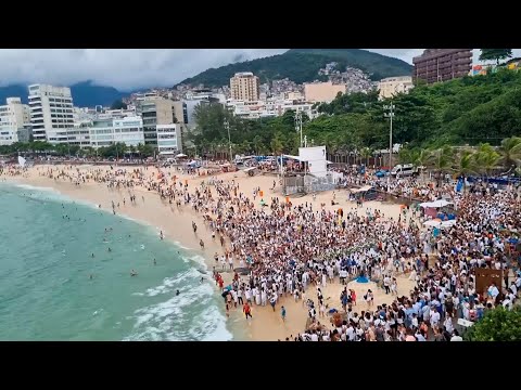 Hundreds of people gather in Rio de Janeiro to celebrate sea goddess Iemanja
