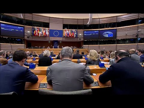 La Eurocámara suspende la inmunidad de dos eurodiputados por el 'Qatargate'