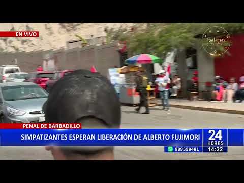 Ate: simpatizantes de Fujimori se congregan en Penal de Barbadillo a la espera de su liberación (2)