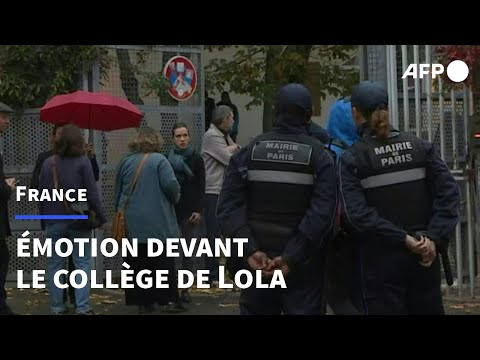 Adolescente retrouvée morte dans une malle à Paris: émotion devant le collège | AFP