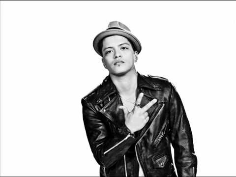 Bruno Mars - Liquor Store Blues (Feat. Damian Marley)