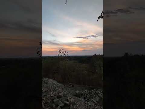 sunset di pegunungan gersang #happyasmara #dangdutkoplo #dangdut #yeniinka #koplo #music #djremix
