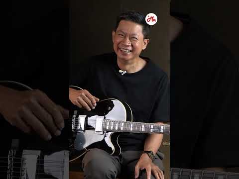 ความแตกต่างของFullHollowและ