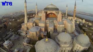  The Hagia Sophia Museum in Istanbul