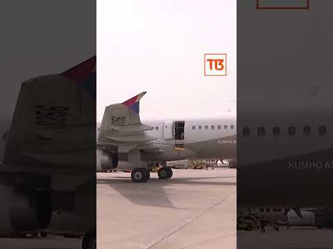 Un pasajero abrió la puerta de un avión en pleno vuelo en Corea del Sur