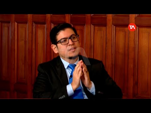 Entrevista a Daniel Calderón, ministro de Educación