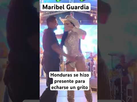 Honduras se hizo presente para echarse un grito bien mexicano con Maribel Guardia en El Salvador