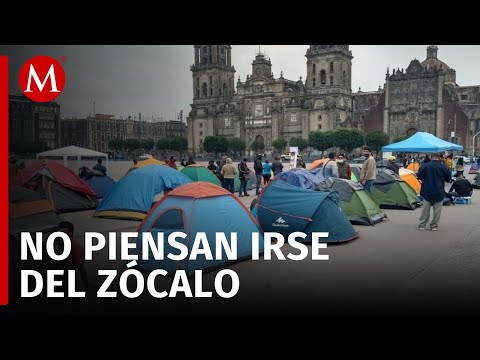 CNTE mantendrá plantón en el Zócalo pese a marcha de la Marea Rosa el domingo