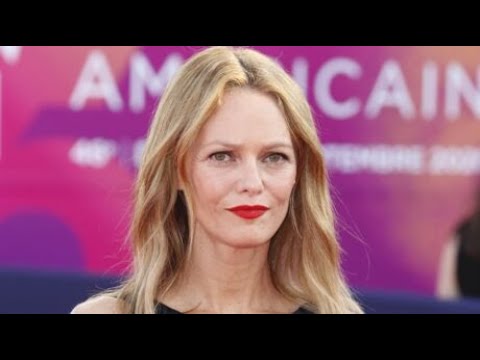 Vanessa Paradis virée de son label? Sa maison de disques dément fermement