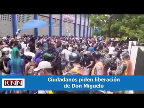 Ciudadanos piden liberación de Don Miguelo