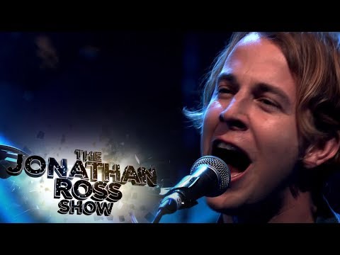 Tom Odell feat. Rae Morris 'Half As Good As You' (Live) | The Jonathan Ross Show