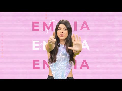 ¿Quién es Emilia Mernes? | Un recorrido por su infancia, sus primeros pasos en la música y su ÉXITO