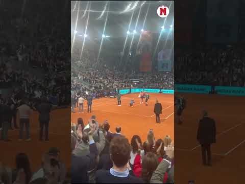Pasillo y ovación cerrada a Nadal en su último partido en ParísI MARCA