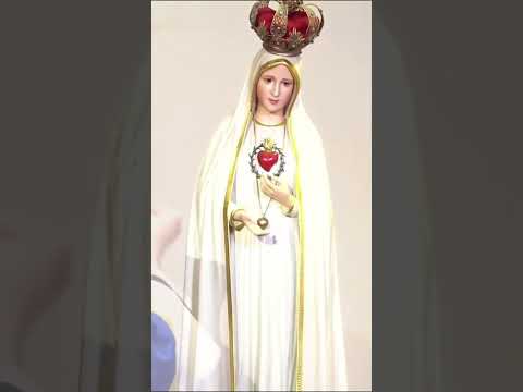 CORONACIÓN DE LA VIRGEN PEREGRINA DE FÁTIMA #fatima #shorts #maria #jesuslovesyou #diosesamor