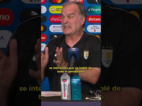 ¡Marcelo Bielsa EXPLOTA contra los periodistas en Copa América! ? #shorts