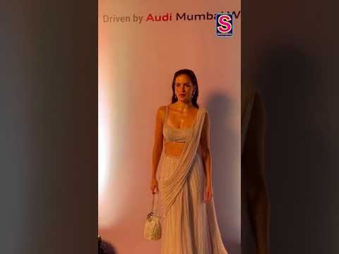 Natasa Stankovic Flaunts Her Curves In A Beautiful Saree | Natasa Stankovic #bollywood | N18S