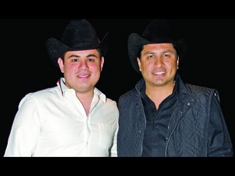 ¿Julión Álvarez y su hermano fueron víctimas de un atentado criminal El cantante lo aclara todo