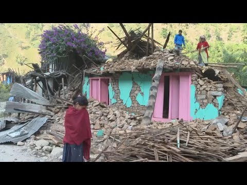 Survivors pick up pieces of destroyed homes after Nepal earthquake