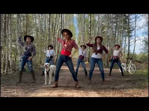 Powerful Woman Pitbull & Dolly Parton/ Zumba