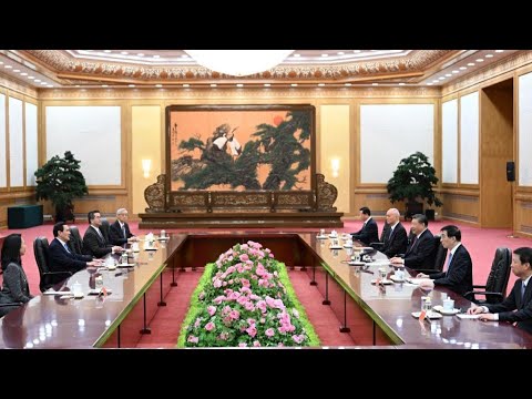Xi Jinping: La distancia entre dos lados del estrecho de Taiwan no es una barrera para el vínculo