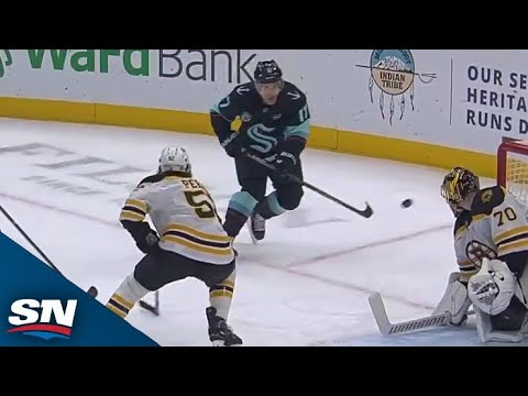 Krakens Jaden Schwartz Roofs A Nasty Top-Shelf Backhand