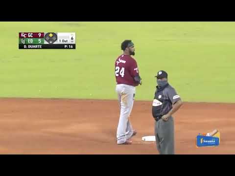 ?~ Carlos Peguero conecta Doble que limpia las bases, Gigantes ganando 9-5 ??